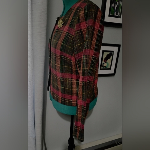 Vintage Fall Plaid Blazer with Leaf Pin, Sz 14 - Picture 6 of 8